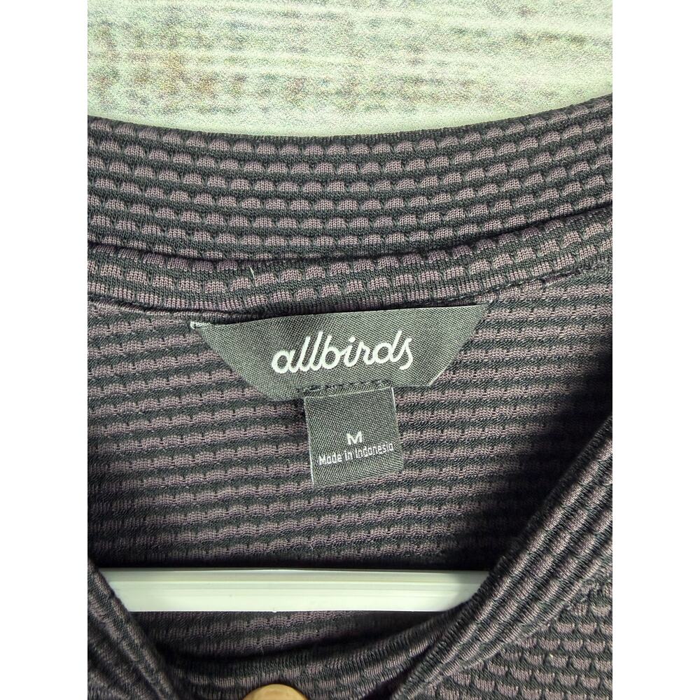 Allbirds Short Sleeve Performance Shirt Womens Medium Purple Merino Wool Outdoor - Picture 3 of 8